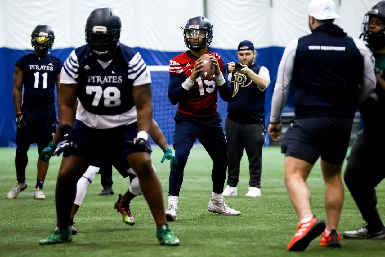 Massachusetts Pirates quarterback Alejandro Bennifield looks to throw the ball during practice Thursday in North Smithfield, Rhode Island.