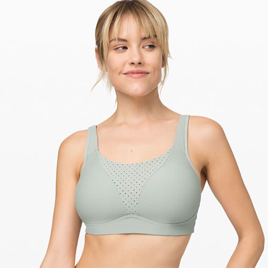 The best sports bras for DDD and above, according to reviewers