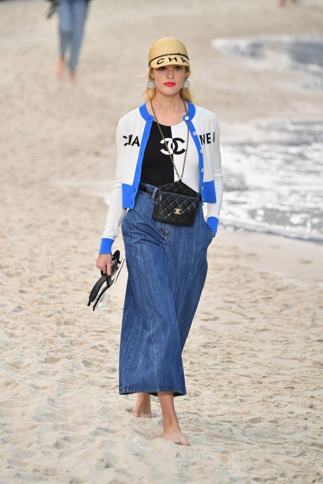 Chanel Brings the Beach to the Runway