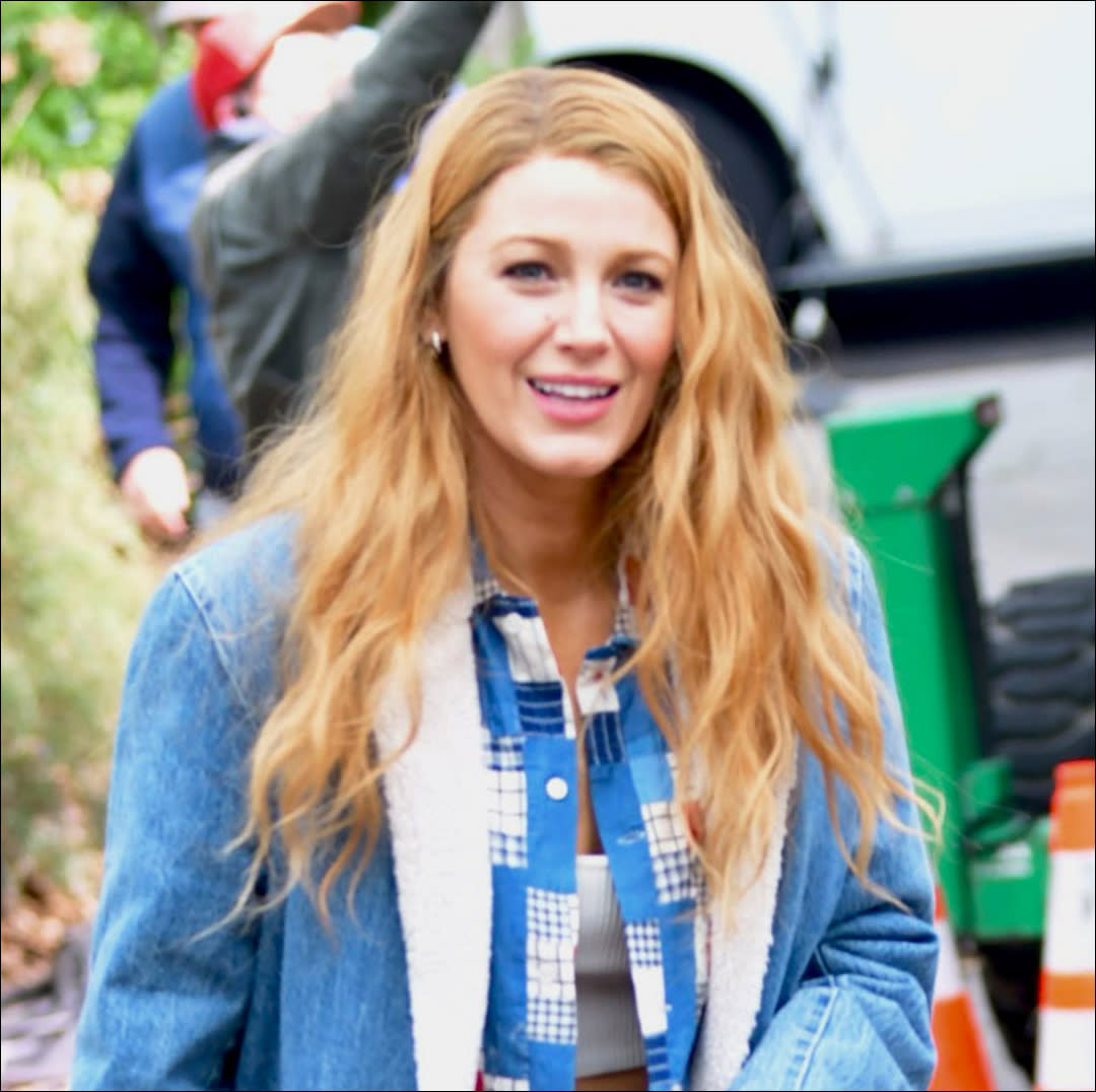  Blake Lively joked about her "balanced breakfast" on the set of her new movie "It Ends With Us.". 