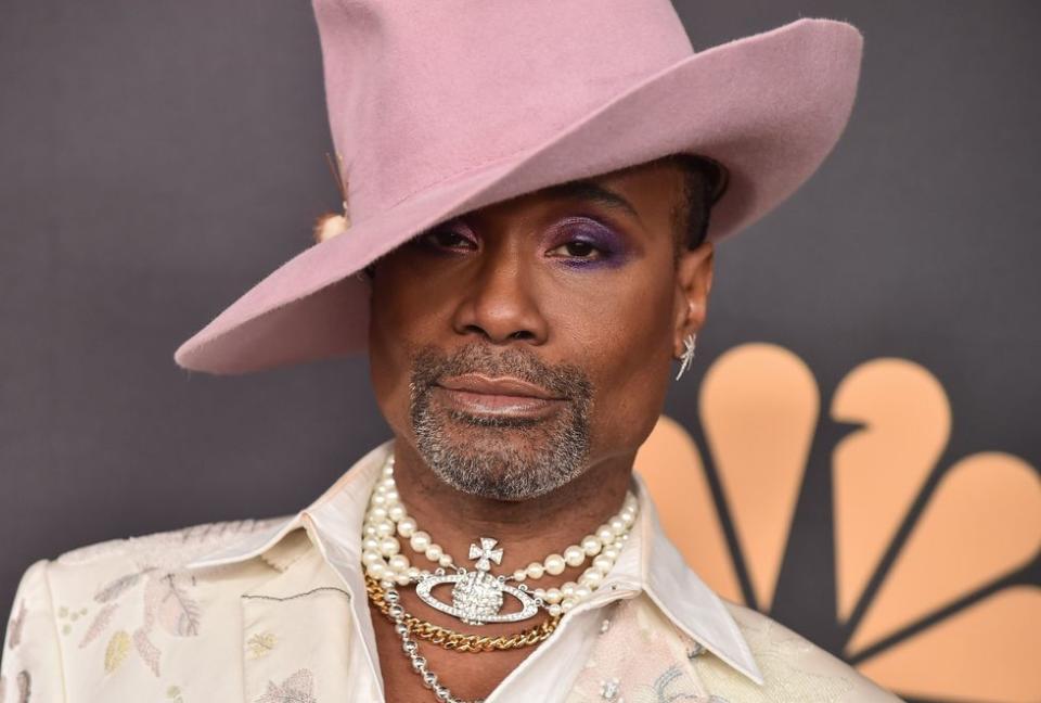 billy porter pink hat