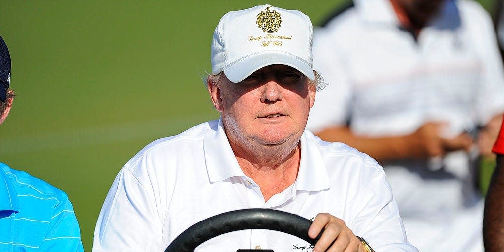 trump golf