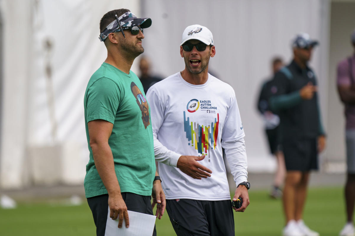 Watch Live: Eagles head coach Nick Sirianni to hold press