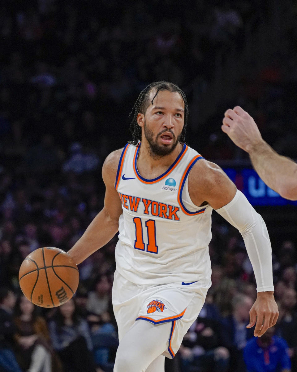 New York Knicks guard Jalen Brunson (11) handles the ball during the first half of an NBA basketball game against the Chicago Bulls in New York, Wednesday, Jan. 3, 2024. (AP Photo/Peter K. Afriyie)