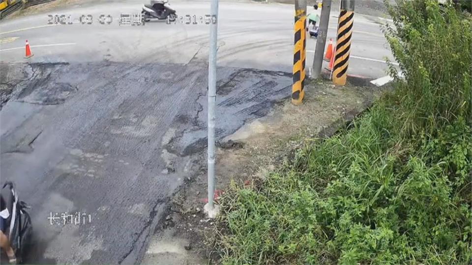 學校後門路口沒紅綠燈　男童過馬路遭機車撞上