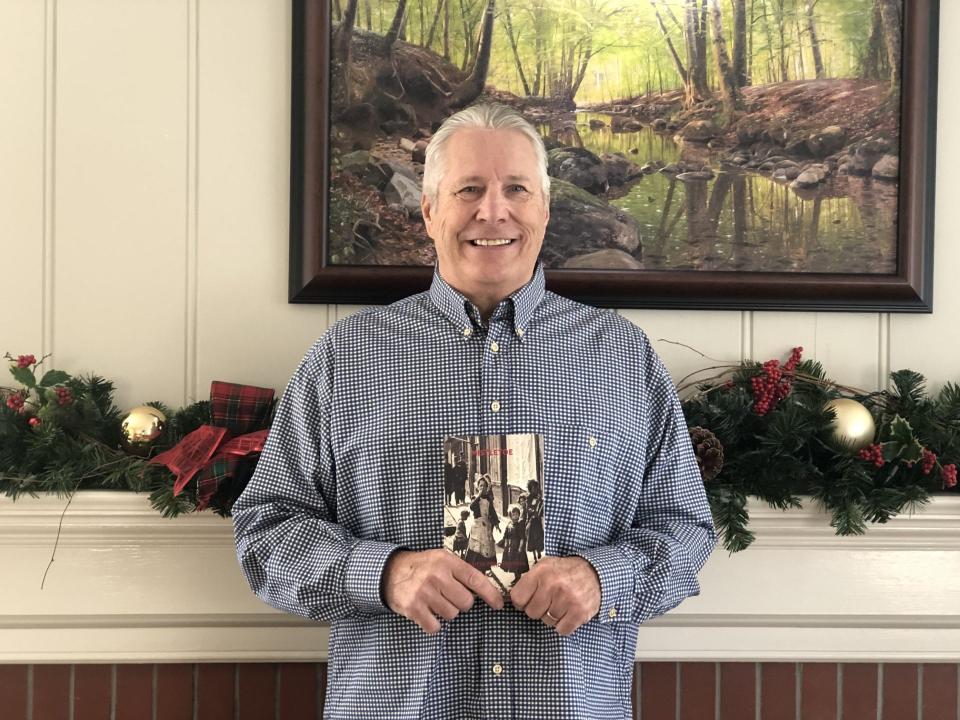 Martin Bertera’s newest book is a novel called "Mistletoe." The fictional story is set at Christmastime and tells of a young orphan who ends up in Wyandotte.