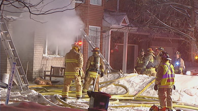 Overnight fire in Barrhaven leaves family of 4 homeless