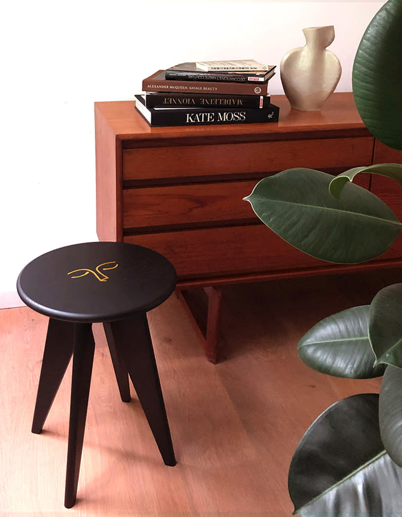 Tabouret en bois