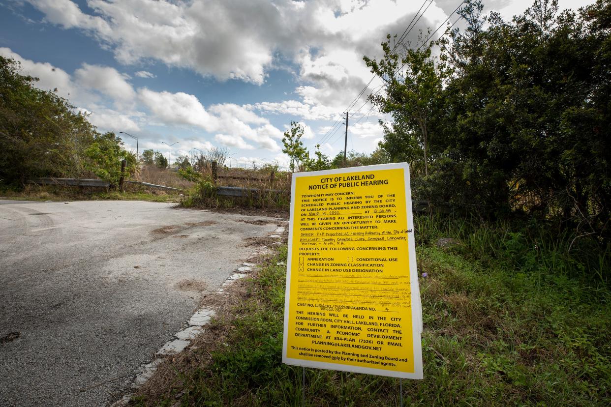 Lakeland commissioners will vote Monday on whether to grant a zoning request to allow nearly 400 apartments at the southeast corner of Parkway Frontage Road South and Pipkin Creek Road in Lakeland.