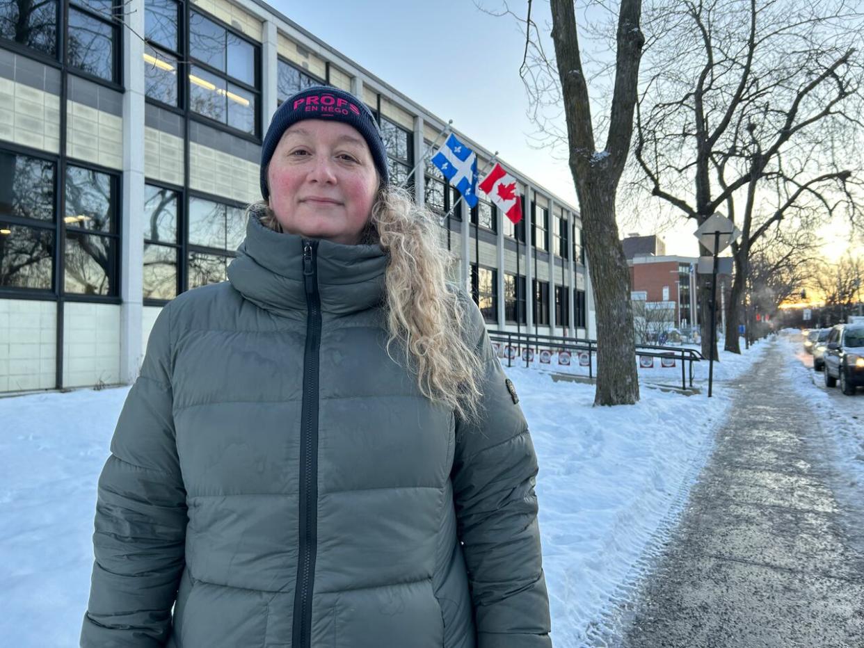 For more than 10 weeks, Gina Granter has been forced to accompany two of her children to school on public transit. One of those children is in the fifth grade and the other is in kindergarten.  (Rowan Kennedy/CBC - image credit)