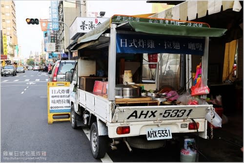 【食記│台南】雞巢日式和風炸雞~台南神祕美食又一發!路邊發財車藏美味，雞汁在口中漫出來了阿~