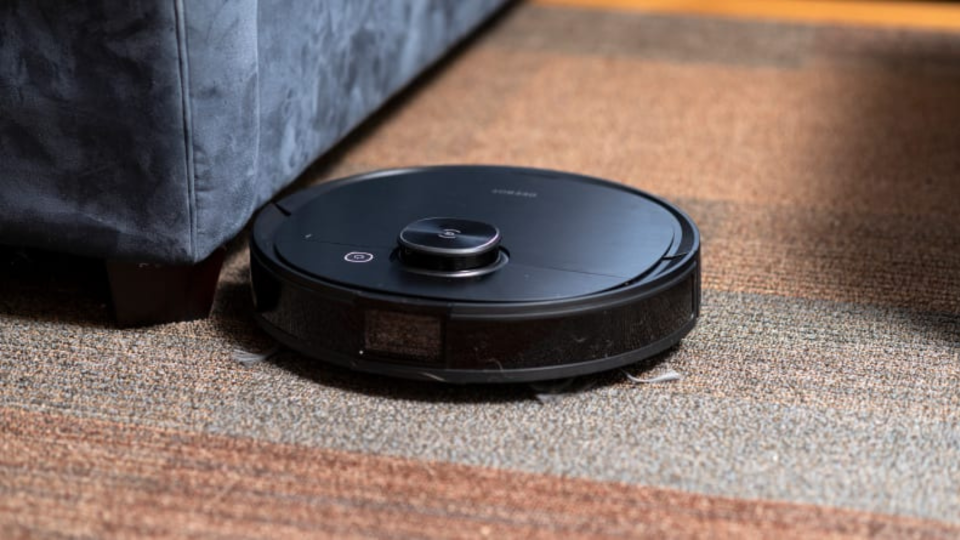 The Ecovacs Deebot Ozmo T8 offers Visual Interpretation meaning this vacuum recognizes, identifies, and moves around all the objects in its path.