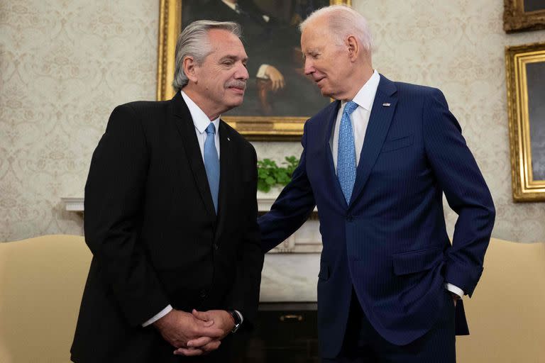 Reunión del presidente Joe Biden con Alberto Fernández, en la Oficina Oval de la Casa Blanca en Washington, el miércoles 29 de marzo de 2023