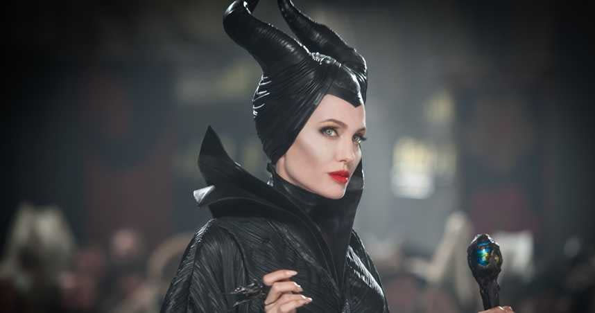好萊塢女星安潔莉娜裘莉（Angelina Jolie）的黑魔女扮相，讓人印象深刻。（圖／美聯社）