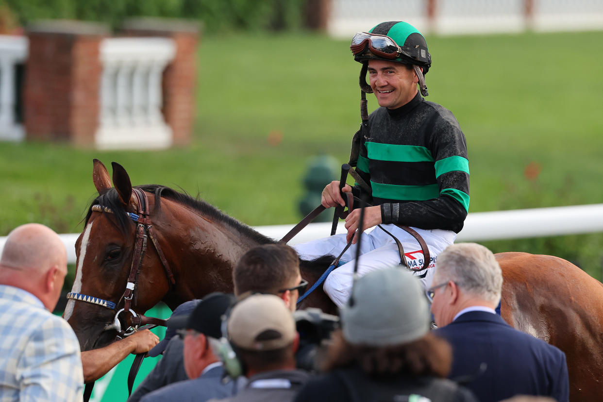 Mystik Dan won the Kentucky Derby by a nose last weekend in one of the closest finishes in history.