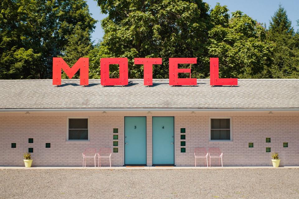 Exterior of Starlite Motel