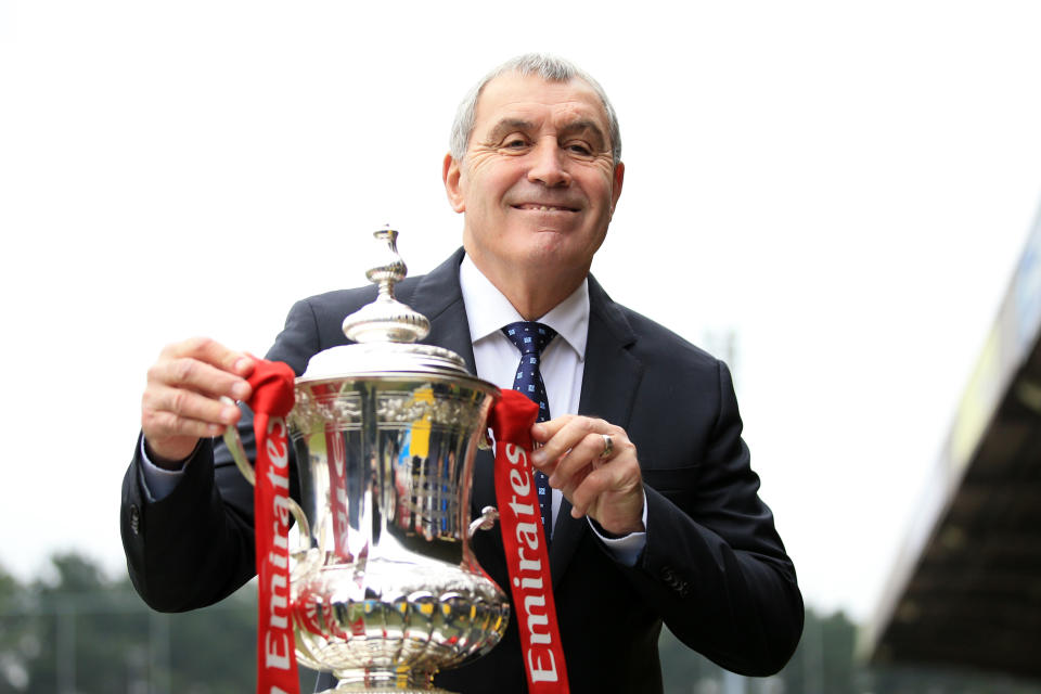 Peter Shilton, former AFC Wimbledon and West Ham United player poses for a photo with the FA Cup prior to the FA Cup Fifth Round match between AFC Wimbledon and Millwall at The Cherry Red Records Stadium on February 16, 2019 in Kingston upon Thames, United Kingdom.  (Photo by Marc Atkins/Getty Images)