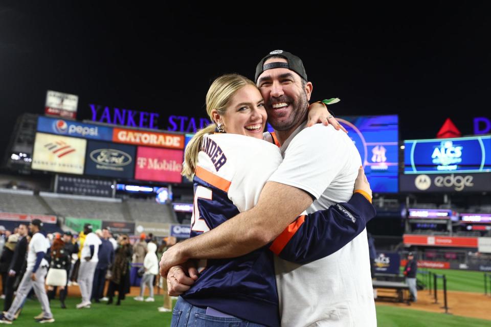 celebs who have dated mlb players