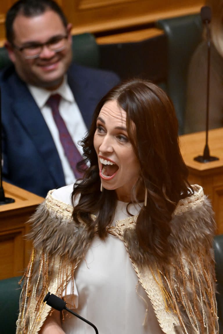 Jacinda Ardern, ante el Parlamento neocelandés, en Wellington. (AAP Image/Masanori Udagawa)