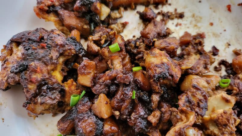 Geylang Traditional carrot Cake - black carrot cake closeup