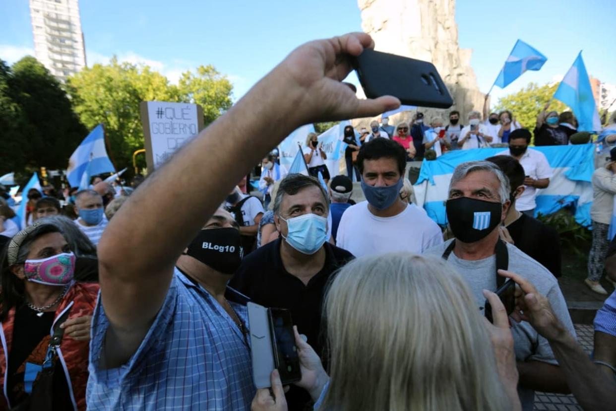 27F: los referentes de la oposición se muestran activos en la marcha y lanzan duras críticas al Gobierno