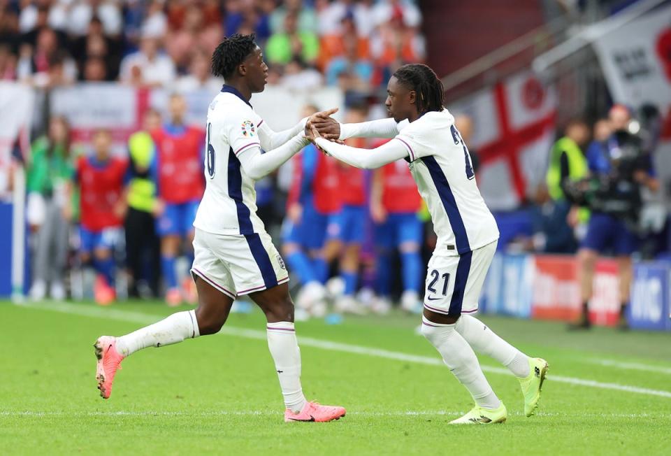 Eberechi Eze and Kobbie Mainoo switched places against Slovakia (Getty Images)