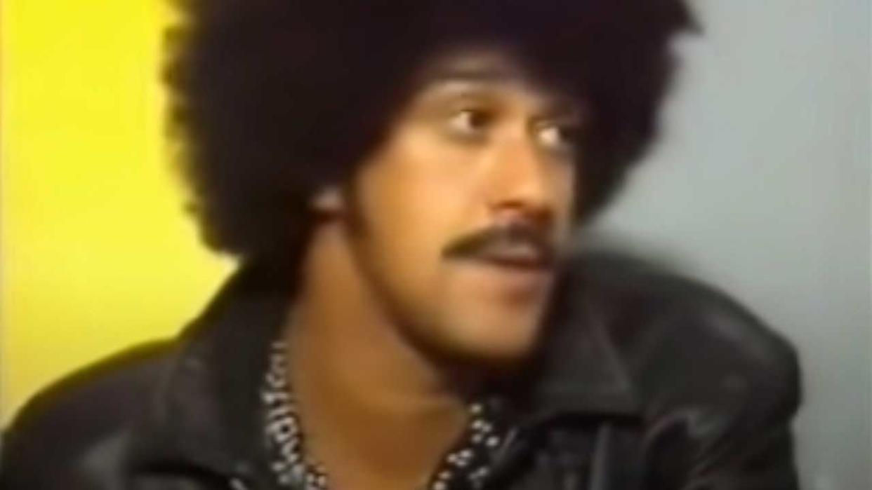  Phil Lynott on the Music Box. 