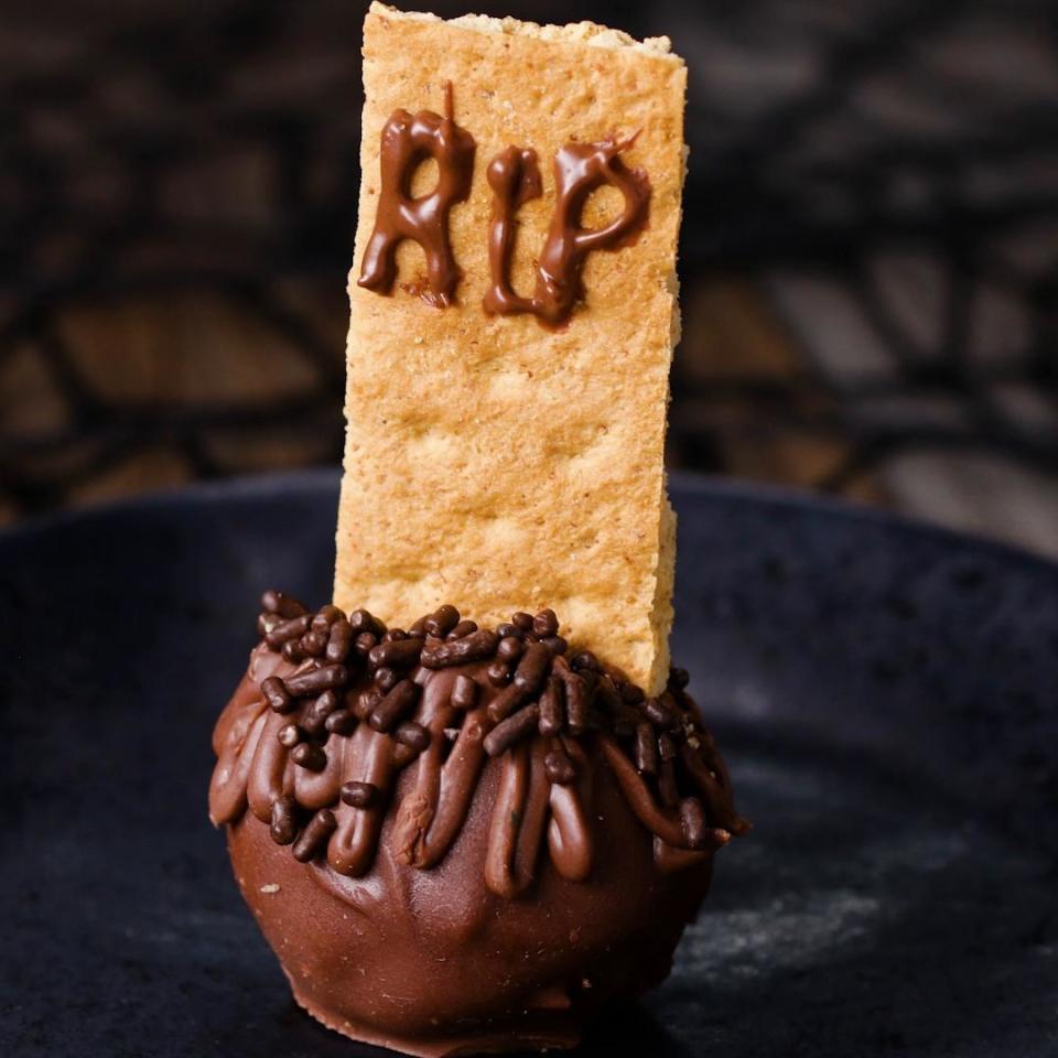 Here lies the tastiest brownie bite in all the land. They lived a sweet and much loved life.Recipe: Tombstone 'Box' Brownie Bites | Shop This Recipe