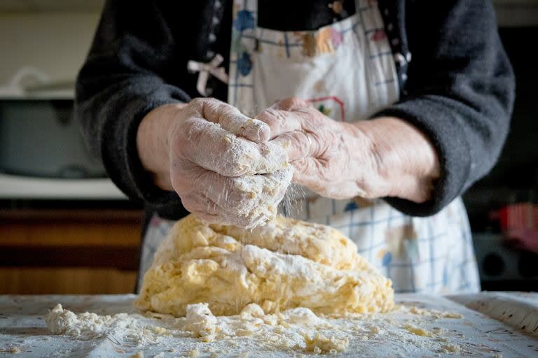 Los padres a los que les gusta cocinar podrán apreciar regalos relacionados con esta actividad 