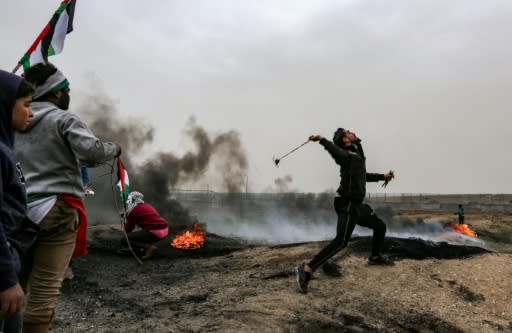 Tens of thousands gathered at five protest points along the frontier on Saturday, but the vast majority stayed away from the border fence