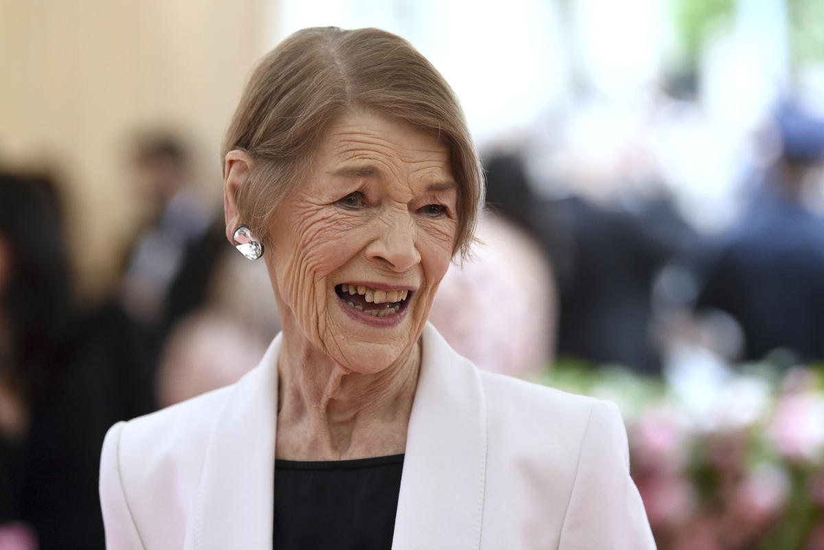 #Two-time Oscar winner Glenda Jackson, who mixed acting with politics, dies at 87