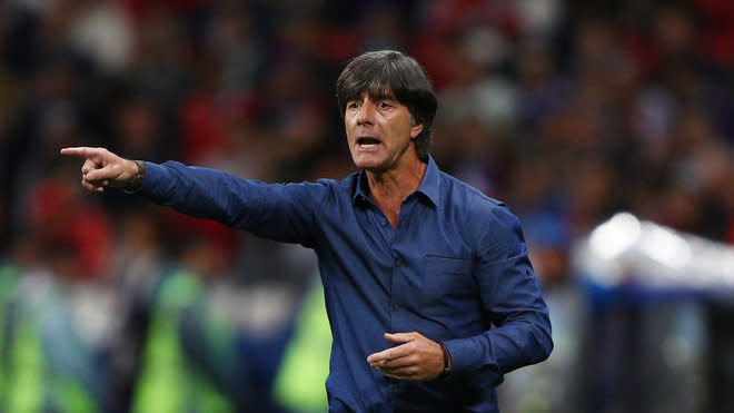 Joachim Löw betreut die deutsche Nationalmannschaft gegen Kamerun zum 150. Mal als Bundestrainer