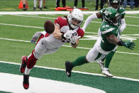 Arizona Cardinals tight end Dan Arnold (85) misses a touchdown pass against New York Jets linebacker Neville Hewitt (46) during the first half of an NFL football game, Sunday, Oct. 11, 2020, in East Rutherford. (AP Photo/Seth Wenig)