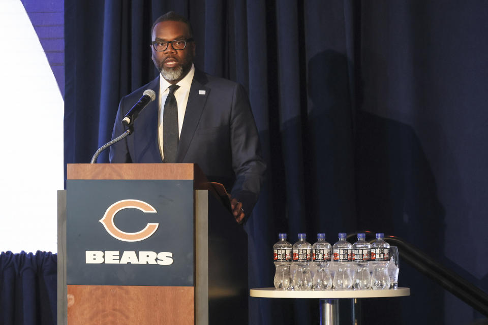 CORRETS ID TO CHICAGO MAYOR BRANDON JOHNSON, NOT CHICAGO BEARS PRESIDENT KEVIN WARREN - Chicago Mayor Brandon Johnson speaks during a news conference where NFL football team unveiled a nearly $5 billion proposal Wednesday, April 24, 2024, in Chicago, for an enclosed stadium next door to their current home at Soldier Field.(AP Photo/Teresa Crawford)