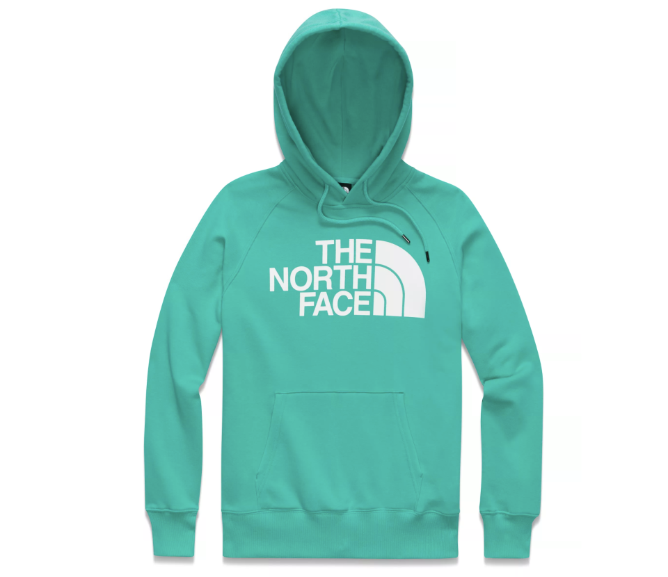 Agradecerás tener una sudadera con capucha a mano (Foto: The North Face).