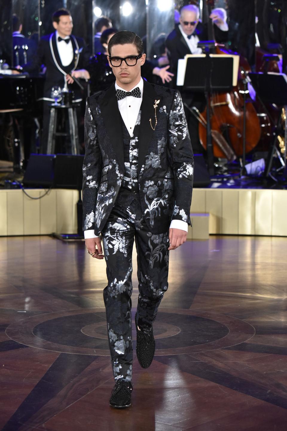 Dolce & Gabbana presented their Alta Sartoria menswear to a crowd that included Nick Jonas, Trevor Noah, and Steve Harvey.