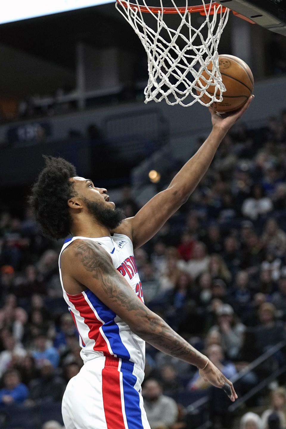 Pistons forward Marvin Bagley III shoots during the first half on Saturday, Dec. 31, 2022, in Minneapolis.