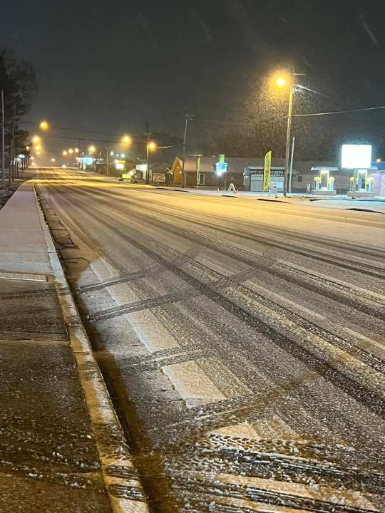 Snowfall in Winchester (Courtesy: Winchester Police Department)