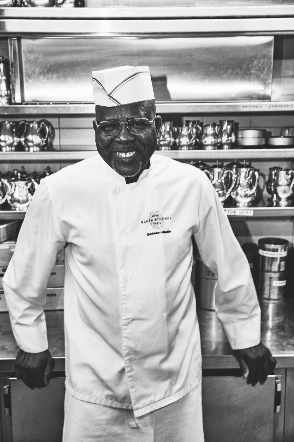The head coffee maker Madihery Diaby in the Plaza Athénée's kitchens