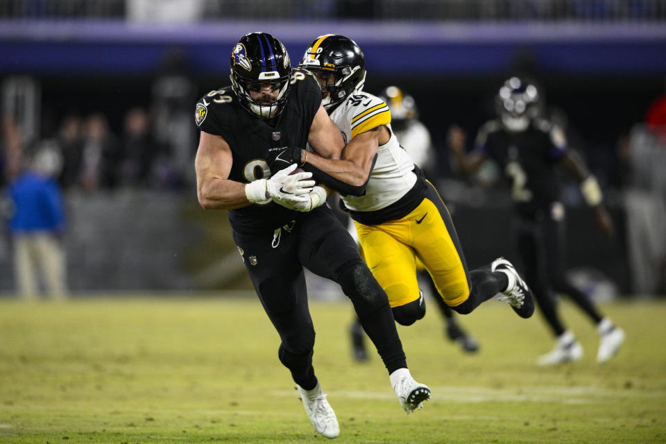 Pittsburgh Steelers safety Minkah Fitzpatrick (39) tackles Baltimore Ravens tight end Mark Andrews (89) in the second half of an NFL football game in Baltimore, Fla., Sunday, Jan. 1, 2023. (AP Photo/Nick Wass)