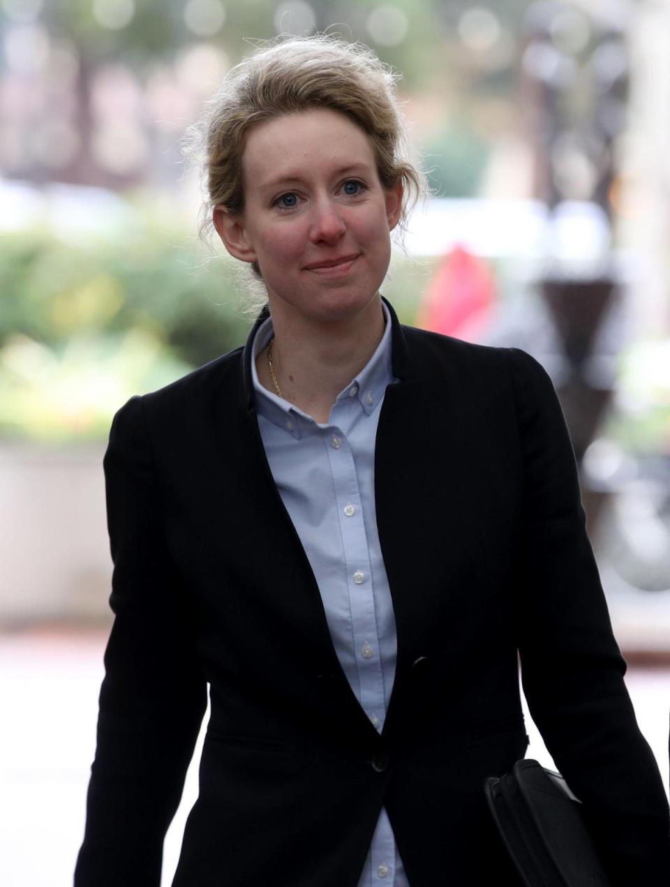 Elizabeth Holmes arrives at the Robert F Peckham federal court in January 2019 (Justin Sullivan / Getty Images)