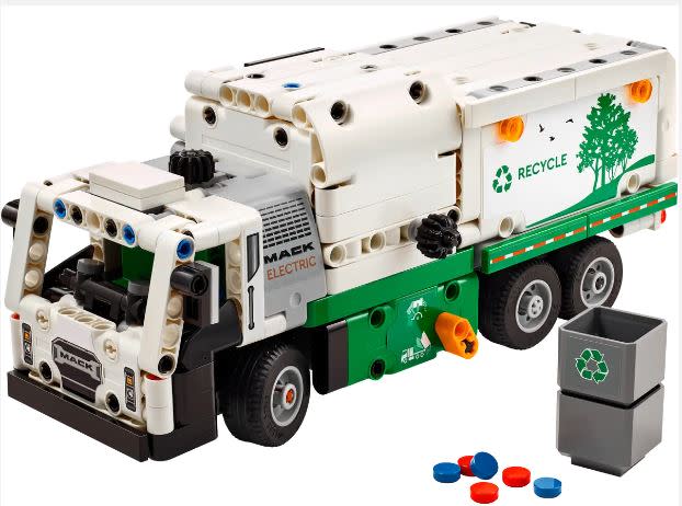 After a massive brick undertaking of a full-size Mack Anthem in Australia, Lego is offering a more manageable LR Electric refuse hauler in January. (Image: Lego).