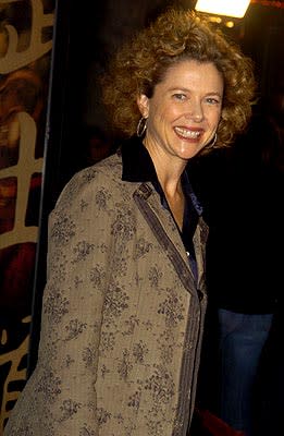 Annette Bening at the LA premiere of Warner Bros. The Last Samurai