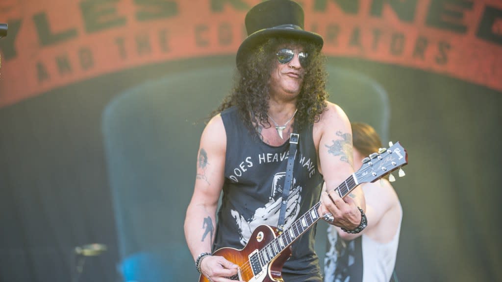 Slash @ Soundwave 2015 / Photo: Brett Schewitz