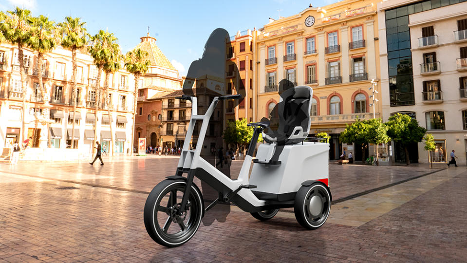 BMW Dynamic Cargo Trike. - Credit: BMW