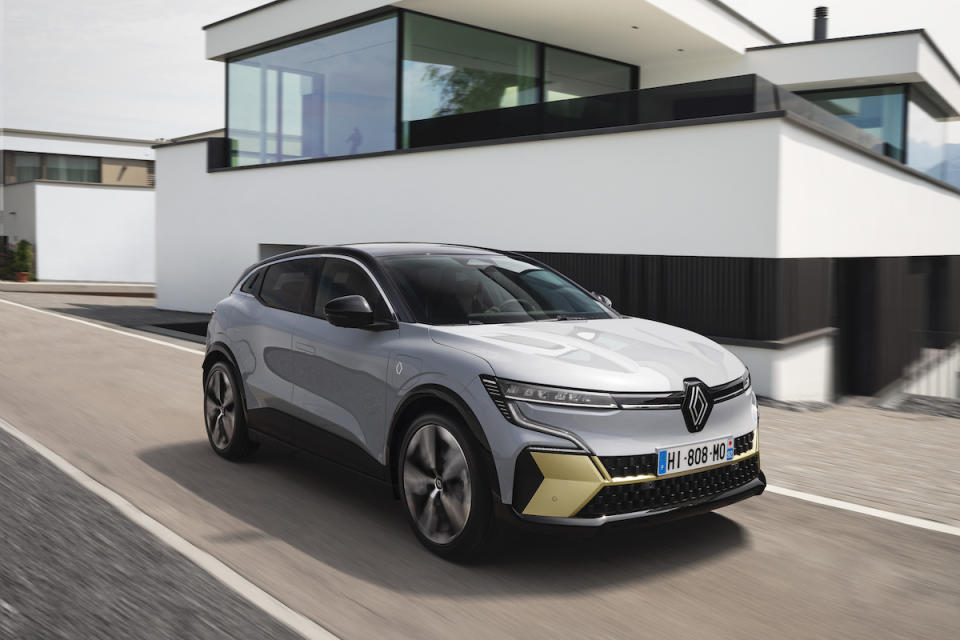 1-2021 - New Renault Mégane E-TECH Electric - Urban.jpeg