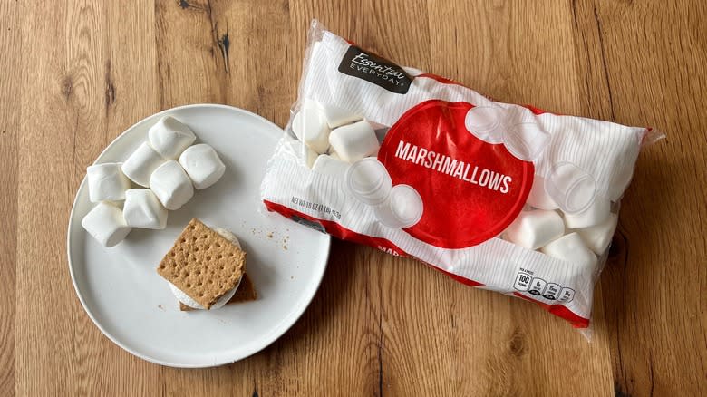 Essential Everyday marshmallows and s'mores