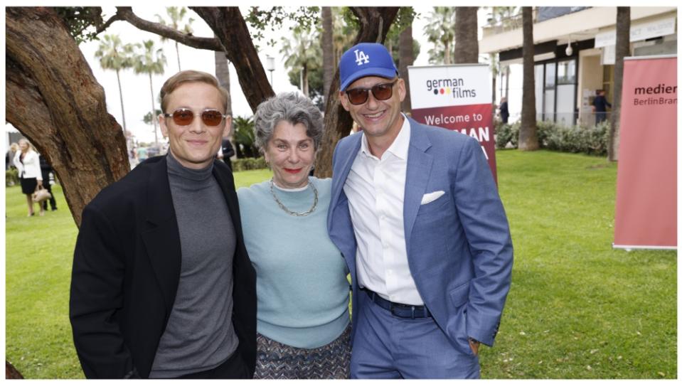 Actor, director and producer Matthias Schweighoefer with Medienboard CEO Kirsten Niehuus and producer Frank Kusche