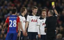 Britain Soccer Football - Crystal Palace v Tottenham Hotspur - Premier League - Selhurst Park - 26/4/17 Tottenham's Harry Kane is shown a yellow card by referee Jonathan Moss Action Images via Reuters / Matthew Childs Livepic