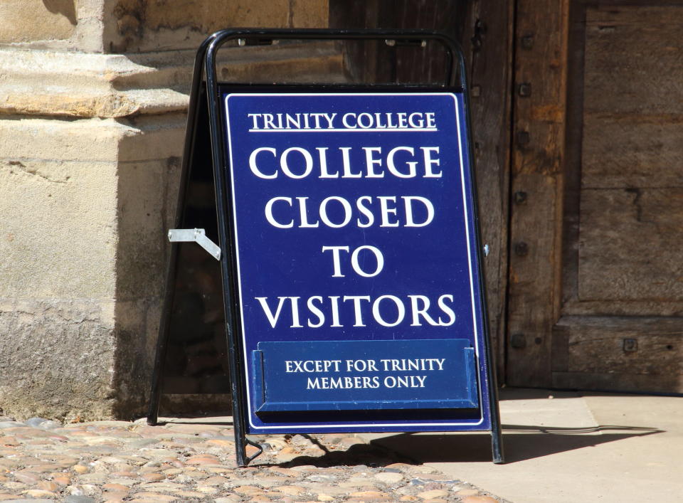  A view of a sign informing the public about the closure of Trinity College, Cambridge. Cambridge University has announced that there will be no face-to-face lectures over the course of the next 2020/2021 academic year due to COVID-19. The world renowned University is currently closed, like all Universities across the UK who sent students home in March and moved lectures, classes, exams and graduation ceremonies online. (Photo by Keith Mayhew/SOPA Images/Sipa USA) 